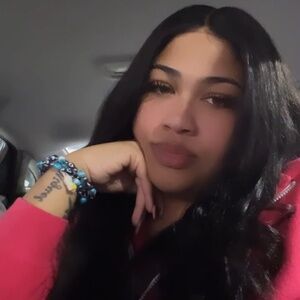 Meet your Posher, Bailey